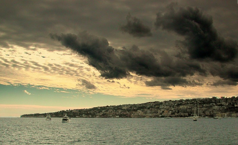Copia di Nuvoloni su Posillipo3bis.jpg