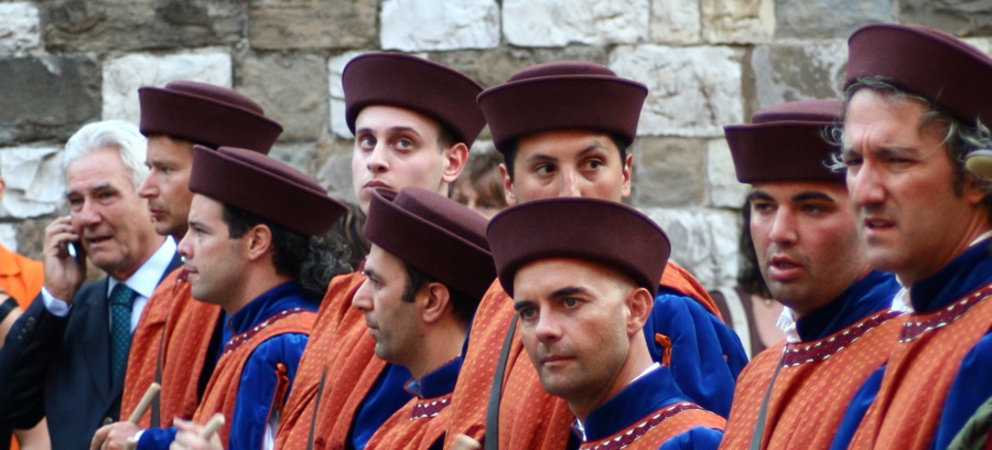 corteo.jpg