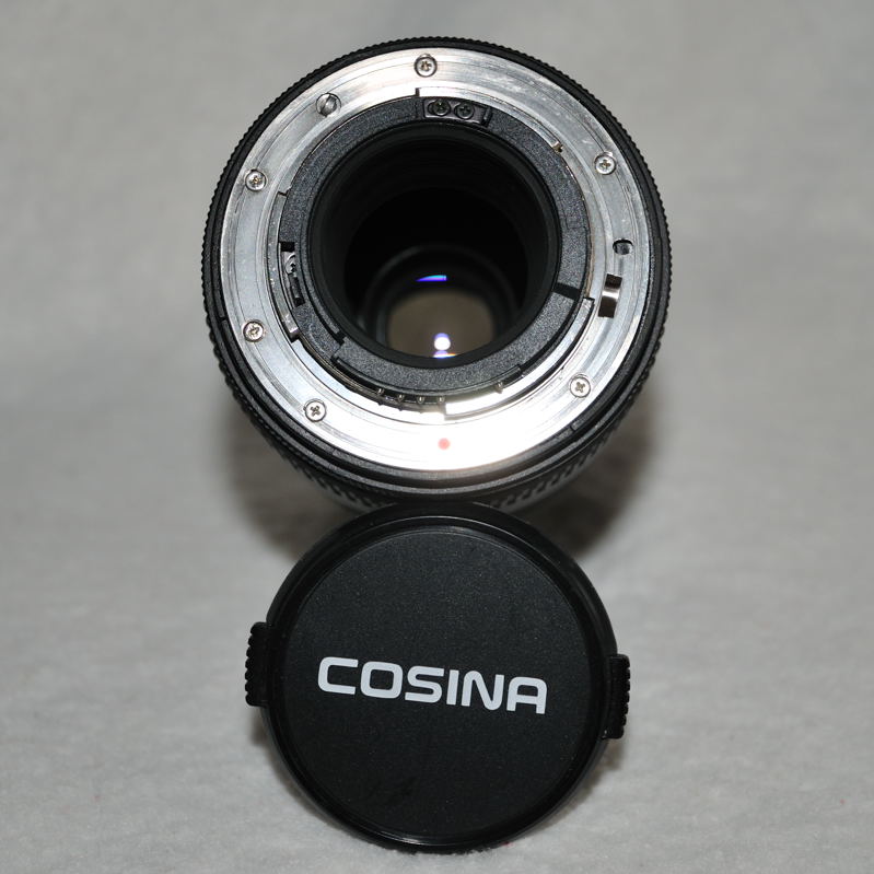 Cosina_100_04.jpg