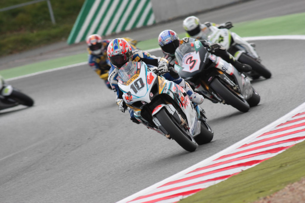 Curvone Adelaide - Nieto + Biaggi.jpg