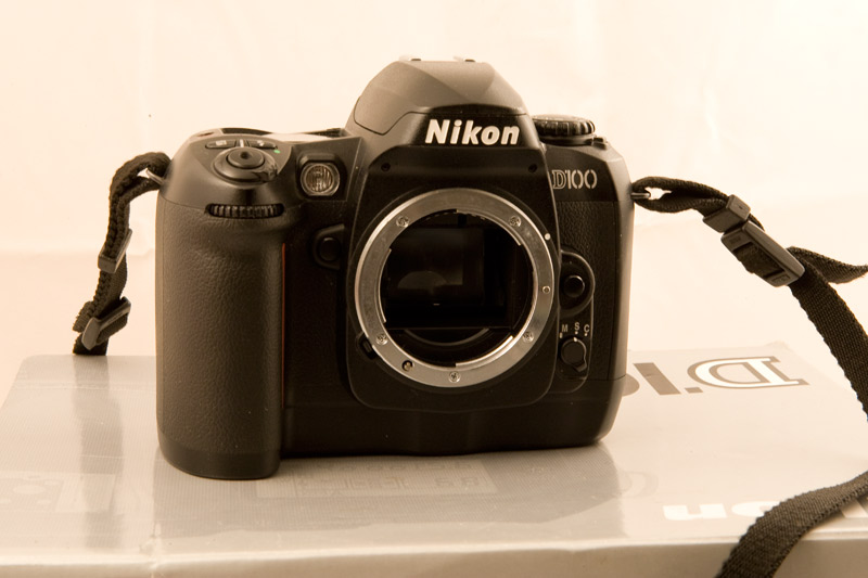 D100.jpg
