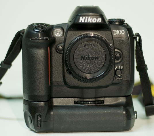 D100.jpg
