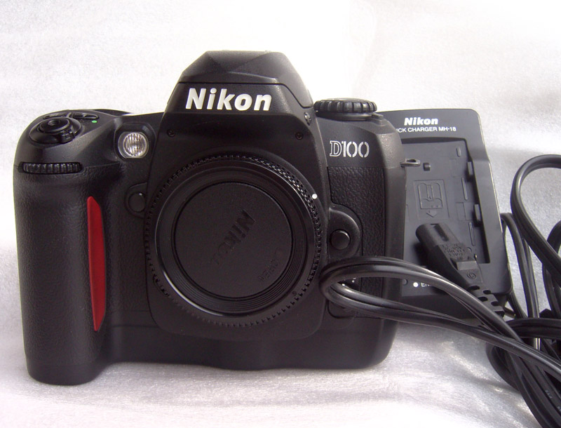 D100 A.JPG