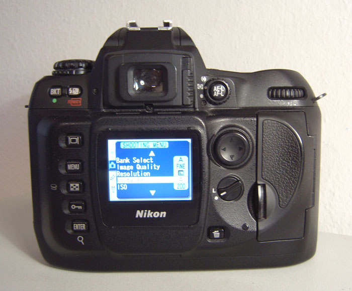D100 B.jpg