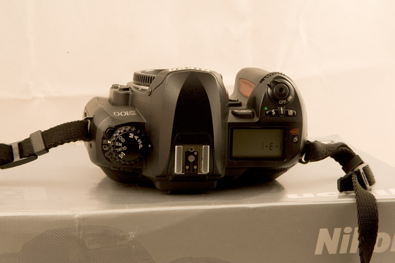 D100b.jpg