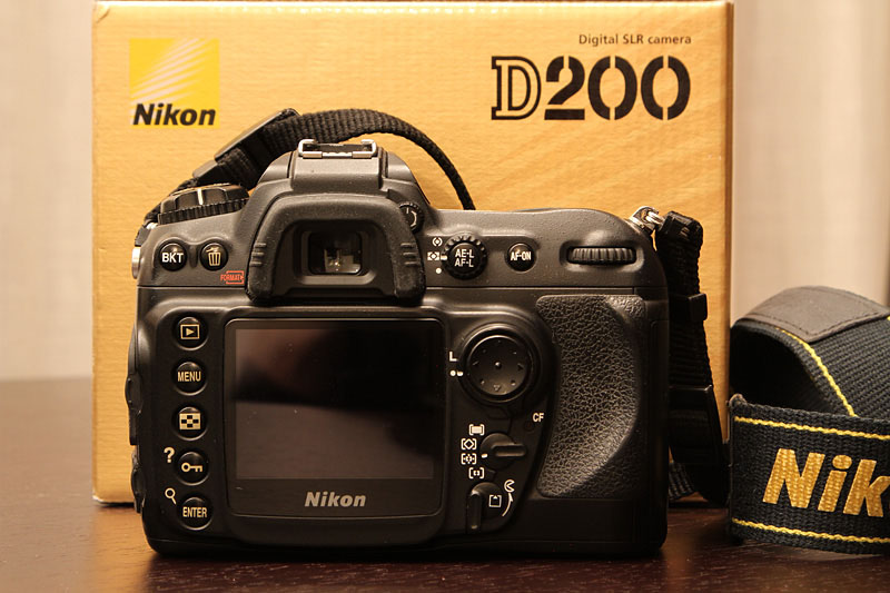 D200-1s.jpg