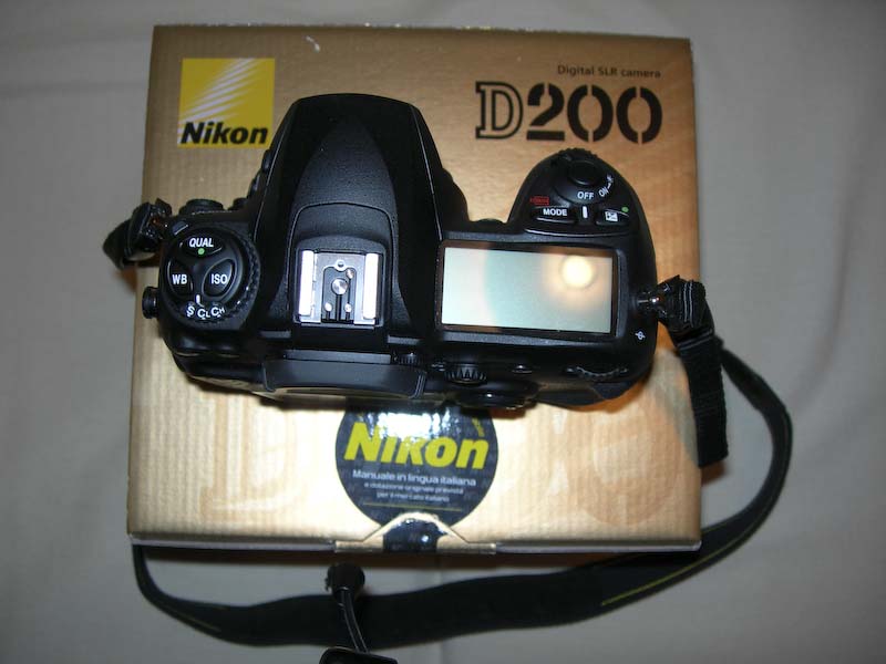 D200-Up.jpg