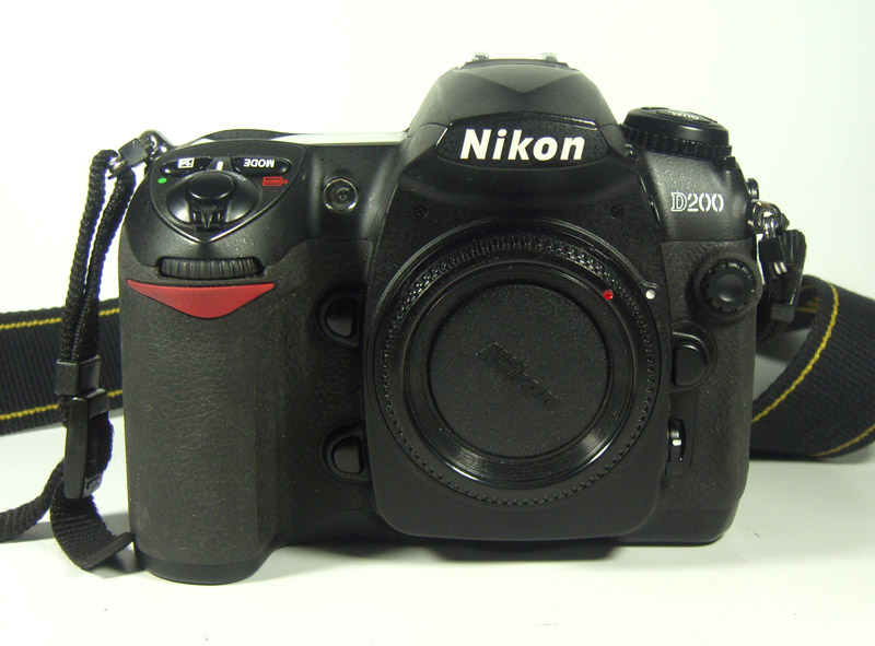 D200 B.JPG