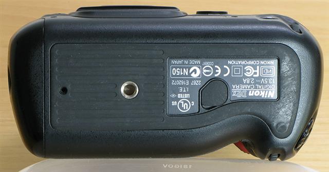 d2x_bottom_small (Small).jpg