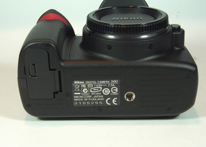 D60 E.JPG