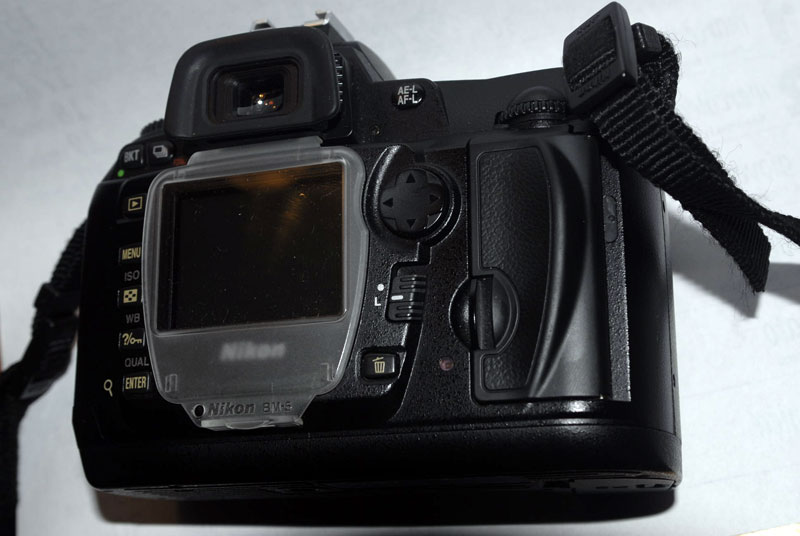 d70-c.jpg