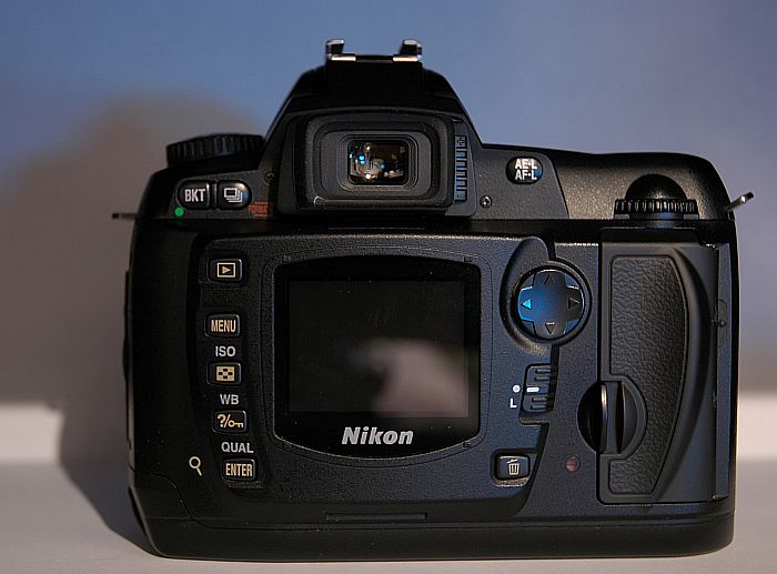 d70.jpg