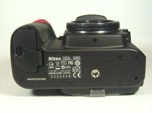 d80 E.JPG