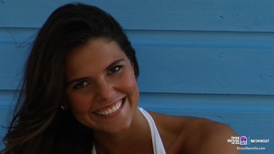 DirectDaniellaSmall_1600.jpg