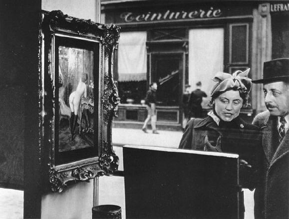 doisneau_sidelong_glance.jpg