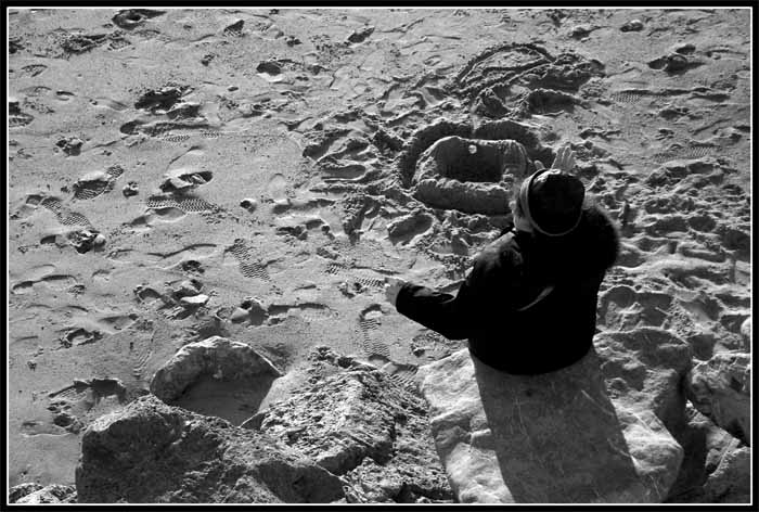 Donna In Spiaggia.jpg