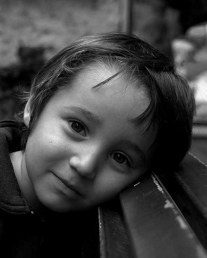 dsc_0015_web_112bw.jpg