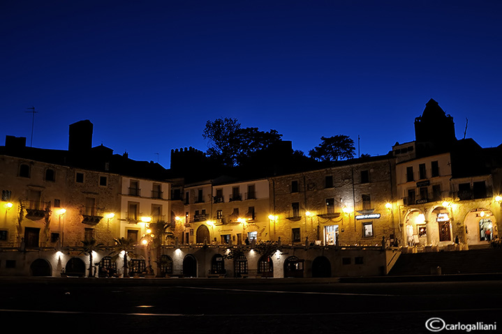 DSC_9440pbase.jpg
