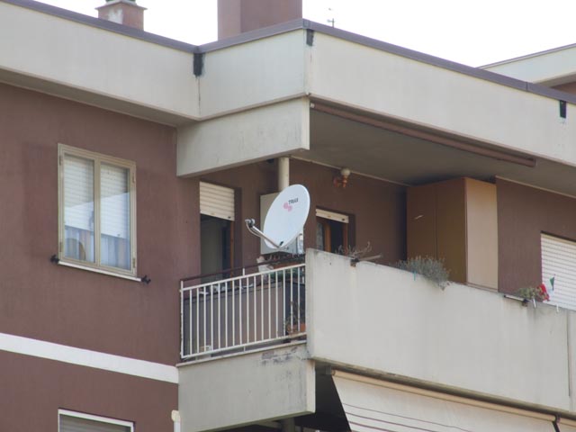 DSCF0098 640X480.jpg