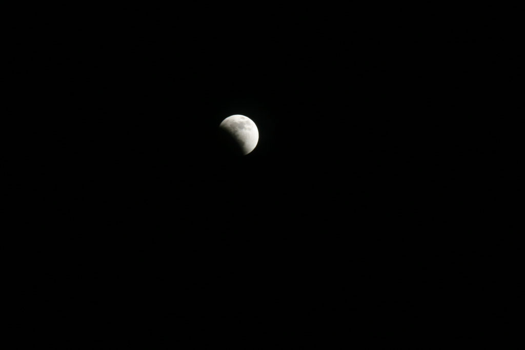 Eclissi 04-05-2004or.jpg