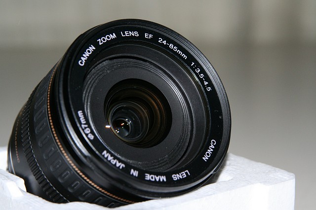 EF24-85_A.jpg