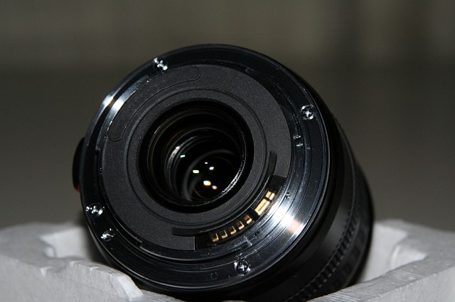 EF24-85_C.jpg