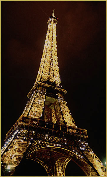 Eiffel by night.jpg