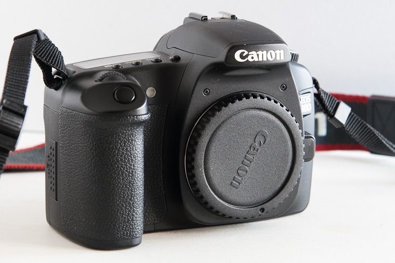 eos-30D-1.jpg
