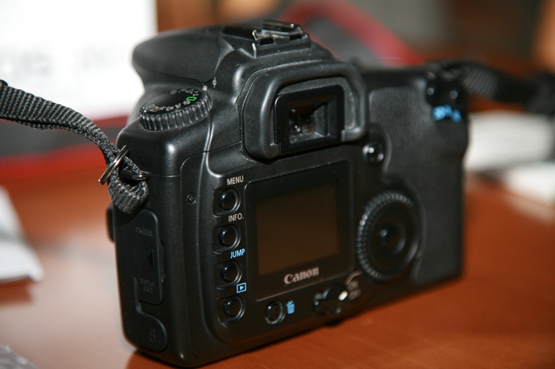 eos20-1.jpg