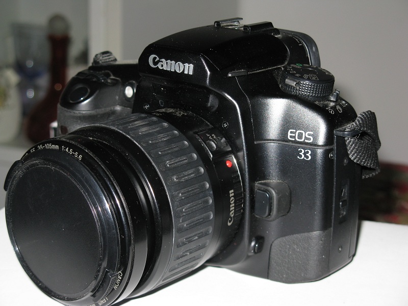 eos33_1.JPG