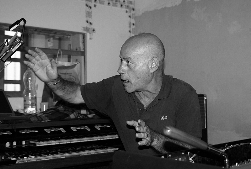 ettore mago.JPG