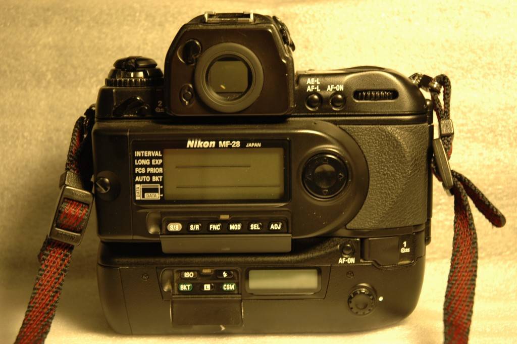 f502s.jpg
