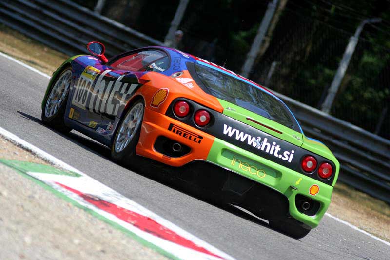 FERRARI_2.jpg