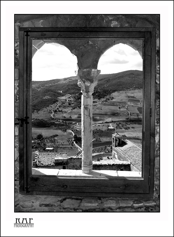 Finestra-su-SPERLINGA1.jpg