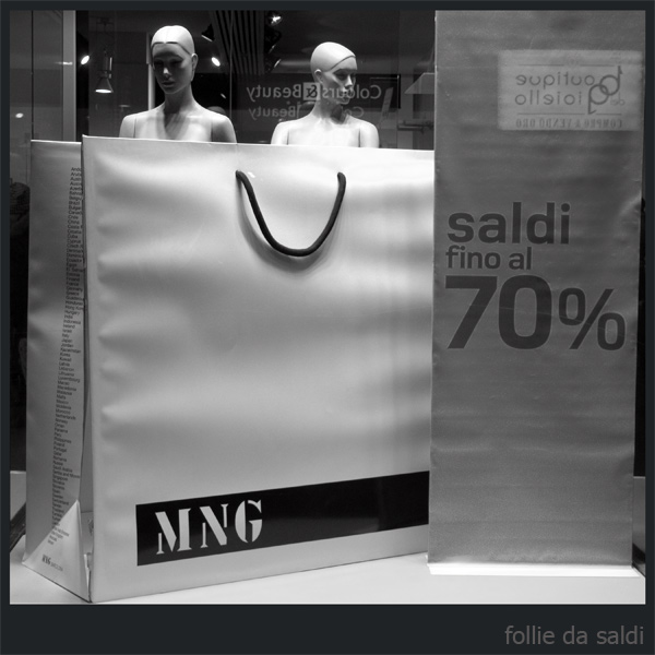 follie da saldi.jpg