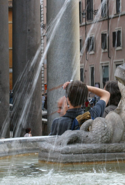 fontana_04_RJ.jpg