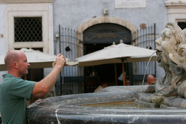 fontana_12_RJ.jpg