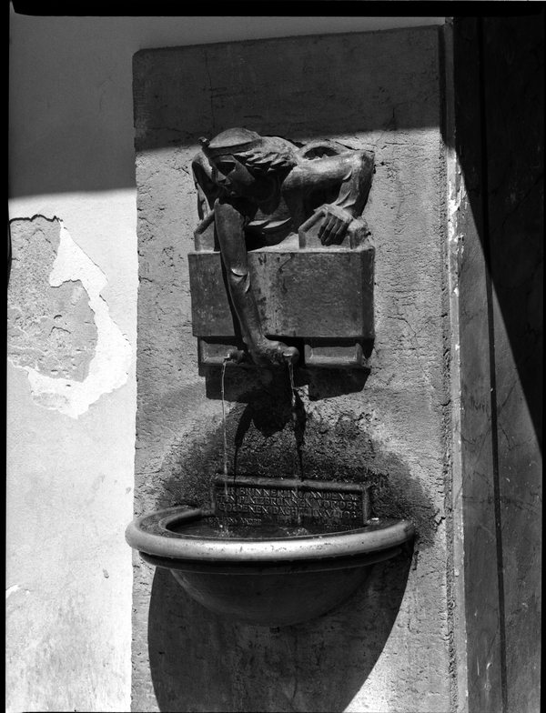 Fontana di Innsbruck.jpg