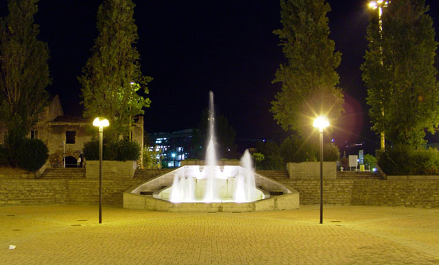 Fontana sovraesposta.jpg