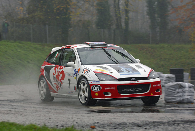 Ford-Focus.jpg