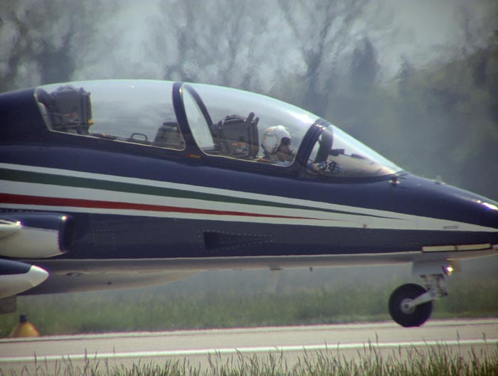 Freccia.jpg
