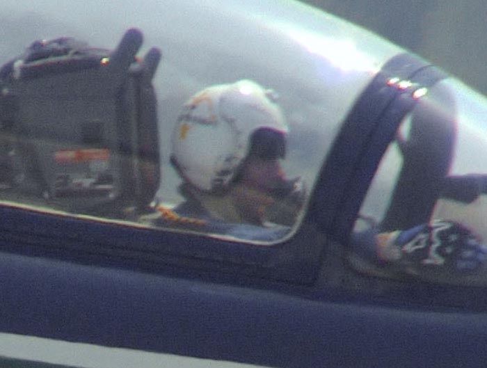Freccia Crop.jpg