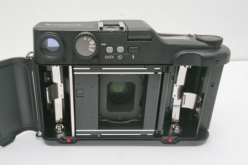 fuji645_4_r.jpg