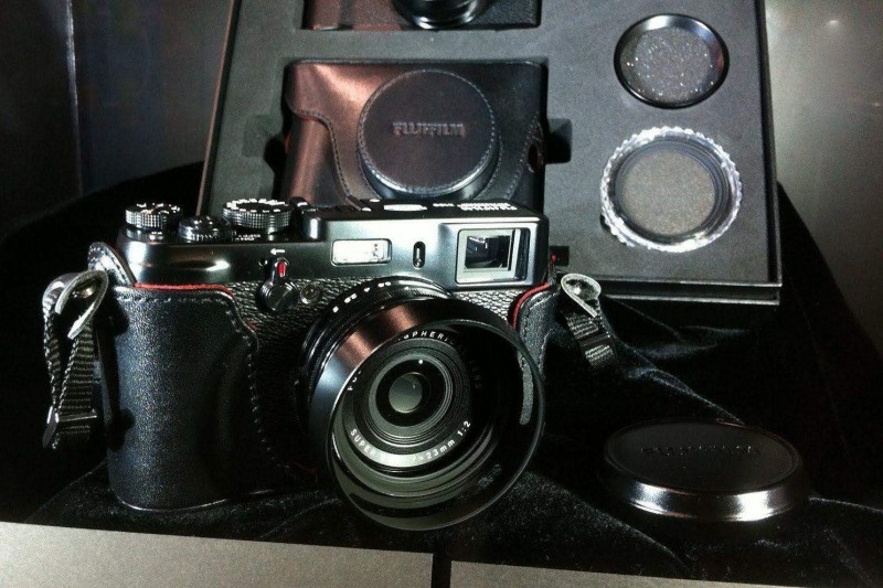 Fuji x100.JPG