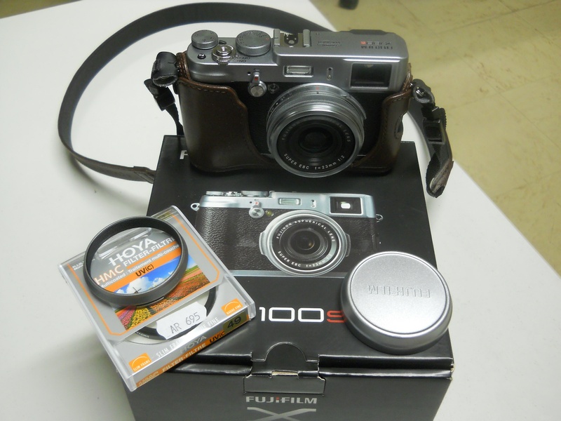 Fuji x100s.jpg