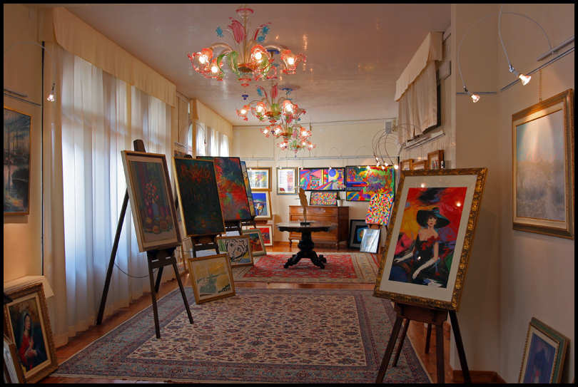 Galleria Valerio Roberto.jpg