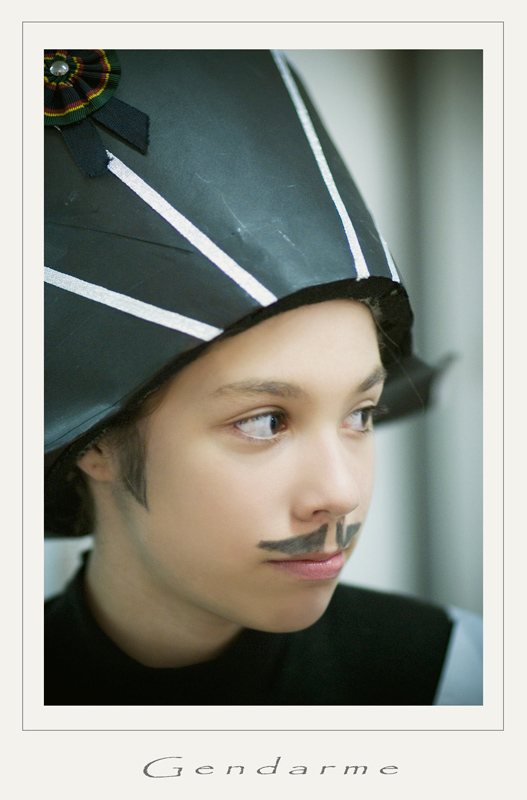 gendarme-web copia.jpg