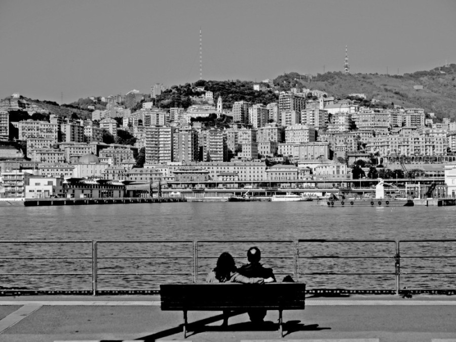 genova porto antico (1000 x 750) (900 x 675).jpg