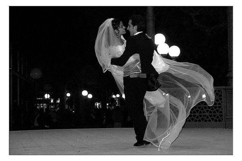 Gianluca&Nicoletta_Volteggio_1_BN_800.jpg