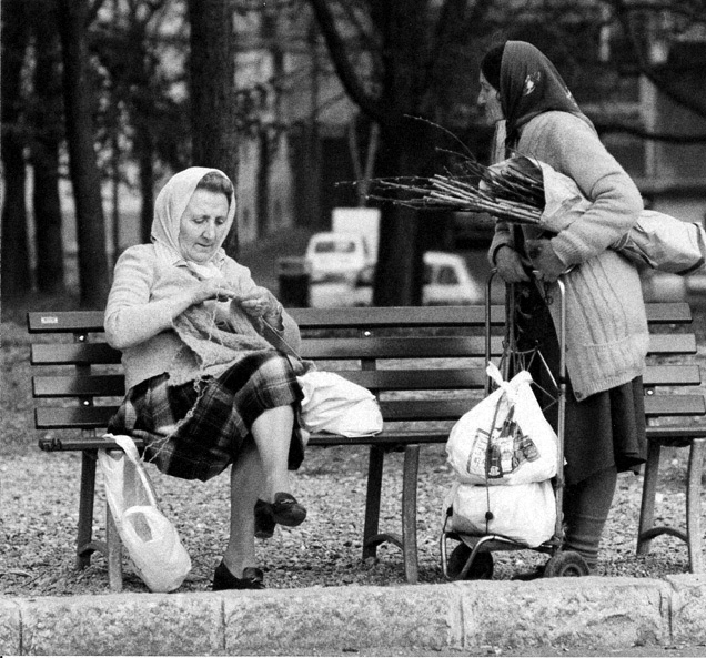 Giardini_di_Modena_fine_anni_70-BN.jpg